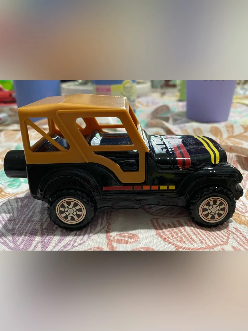 1981 Avon Jeep Renegade Decanter. “Sure Winner Bracing Lotion” Intact. #41691 EC